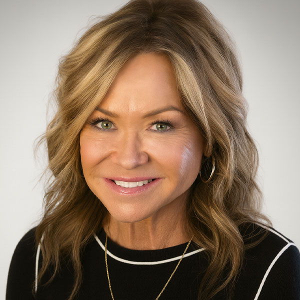 photo of Misty Oehmke