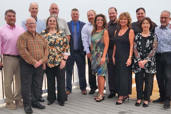 group picture of wi-skies team members